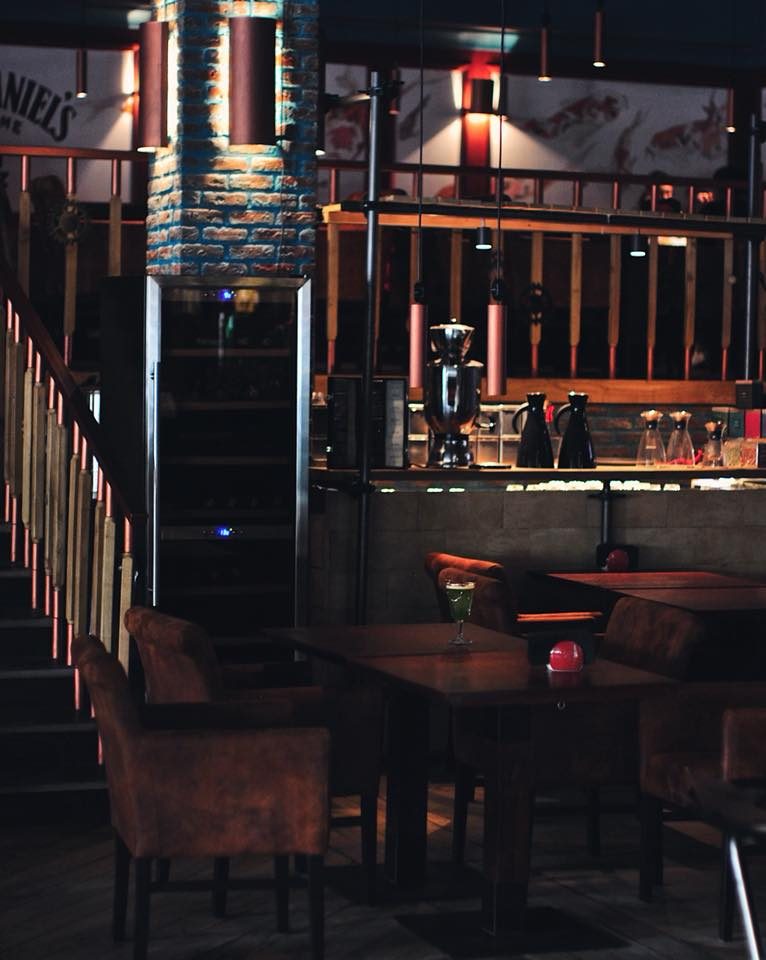 Restaurant To Be | Verkhnii Val St, 2