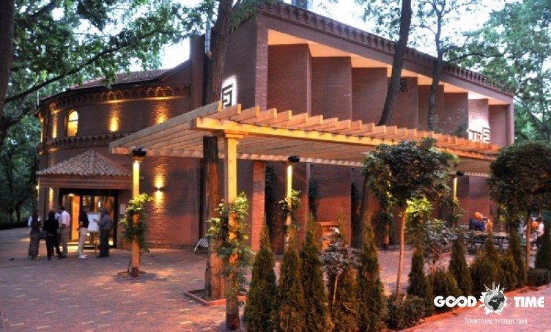 Ресторан TREF Cinema Cafe | просп. Шевченка, 16