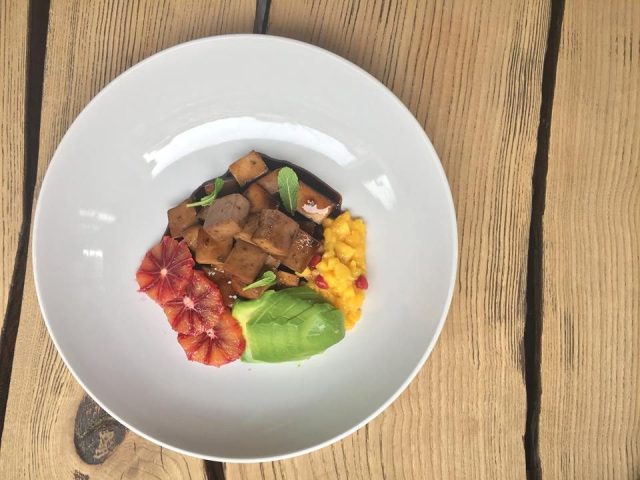 Restaurant True | Sabanskyi Ln, 1