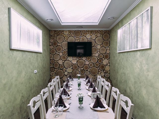Ресторан Три короны | ул. Кульпарковская, 172а — фото 3