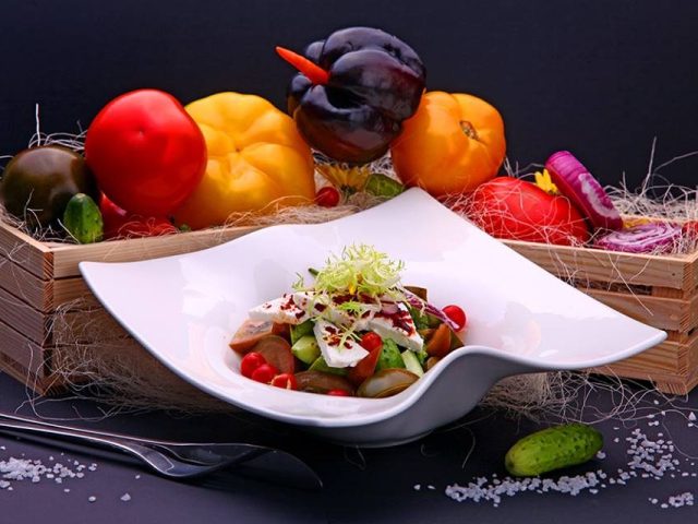 Restaurant U Anhelovykh | Viacheslava Chornovola St, 4