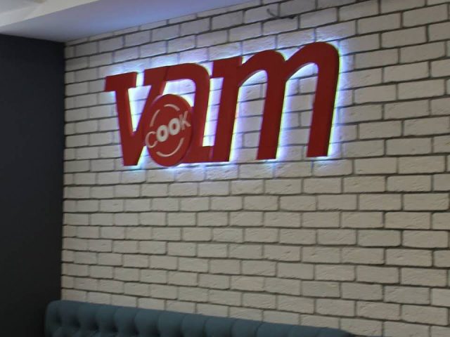 Ресторан VAM | вул. Саксаганського, 108/18