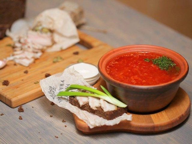 Ресторан Вареничная Балувана Галя | ул. Королевы Елизаветы II, 15