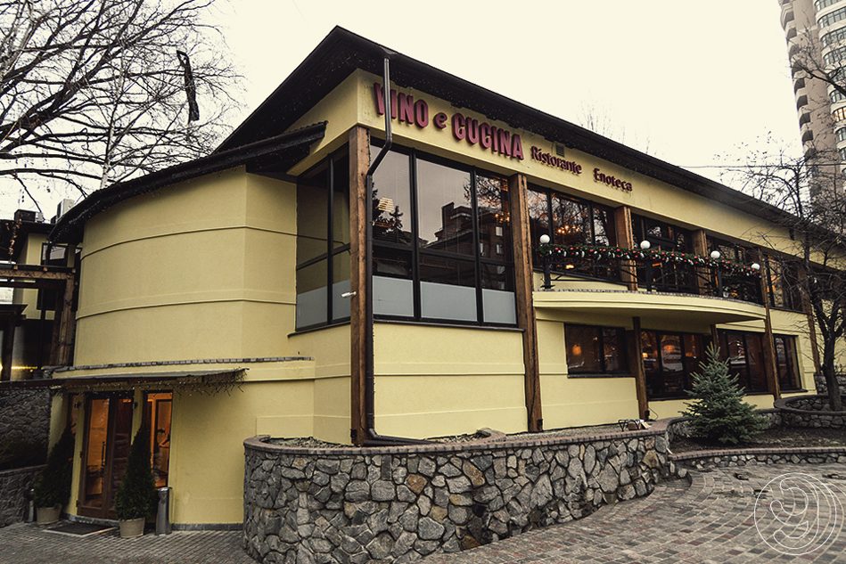 Restaurant Vino e Cucina | Sichovykh Striltsiv St, 82