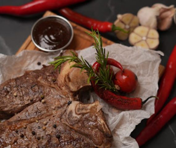 Ресторан WE.KYIVCAFE | вул. Саксаганського, 117