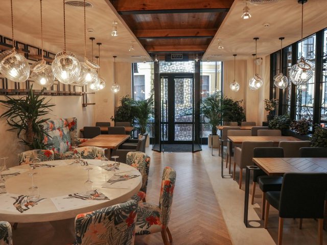 Restaurant Ytalianets yz Beiruta | Kyiv