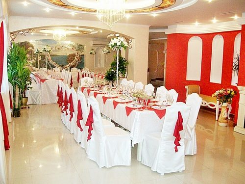 Restaurant Izumrudnyi sad | Akademika Sakharova St, 36