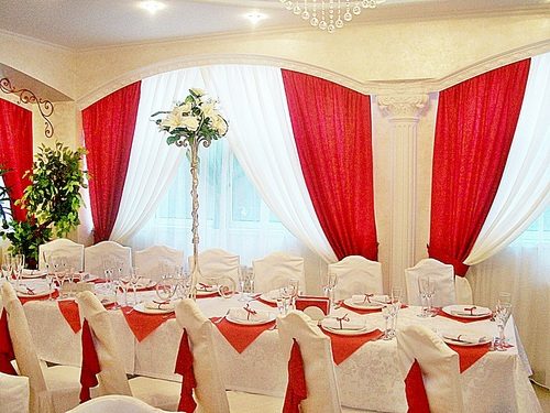 Restaurant Izumrudnyi sad | Akademika Sakharova St, 36