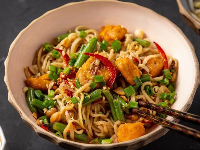 Ресторан Zanoodle | вул. Культури, 8