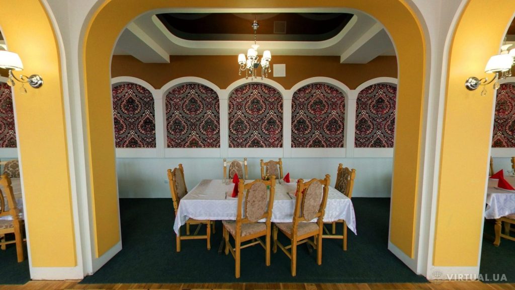 Ресторан Золотой Колос. Банкетный зал. По заказу | Львов