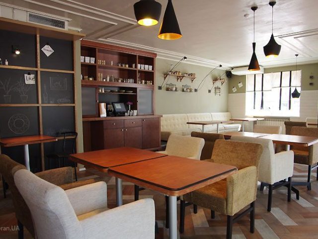 Restaurant Roll House | Volodymyra Ivasiuka Ave, 24-A