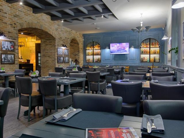 Ресторан Sam’s Steak House | Жилянська вул., 37/97