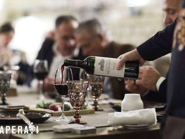 Ресторан Саперави | вул. Михайла Грушевського, 1-В