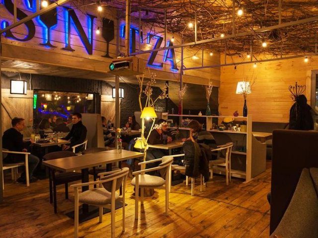 Restaurant Sinitza | Dehtiarivska St, 9