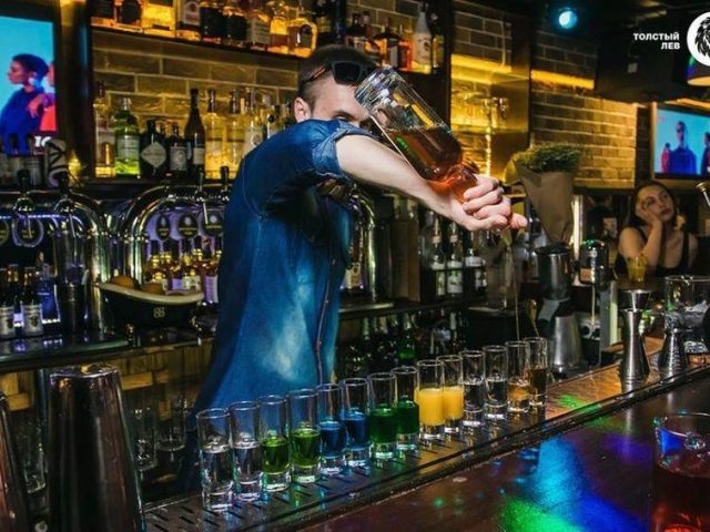 Паб Толстый Лев | Велика Васильківська вул., 16 — фото 3