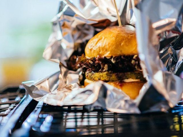 Ресторан Veganistan Brat | Михайлівська вул., 13 — фото 3
