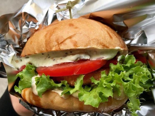 Restaurant Veganistan Brat | Kyiv