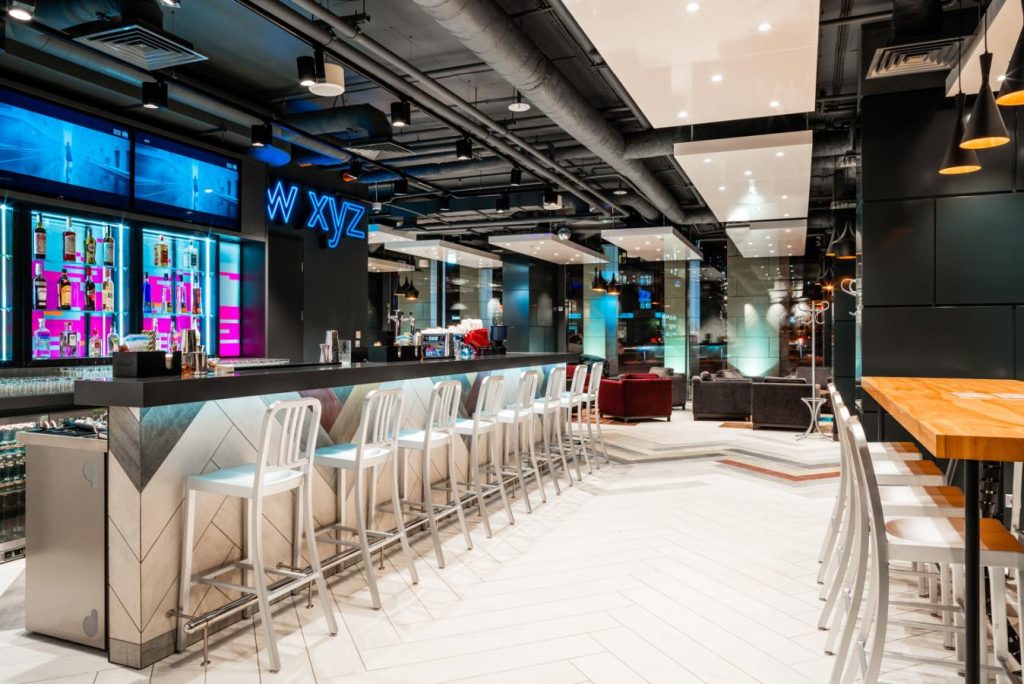 Bar W XYZ | Esplanadna St, 17