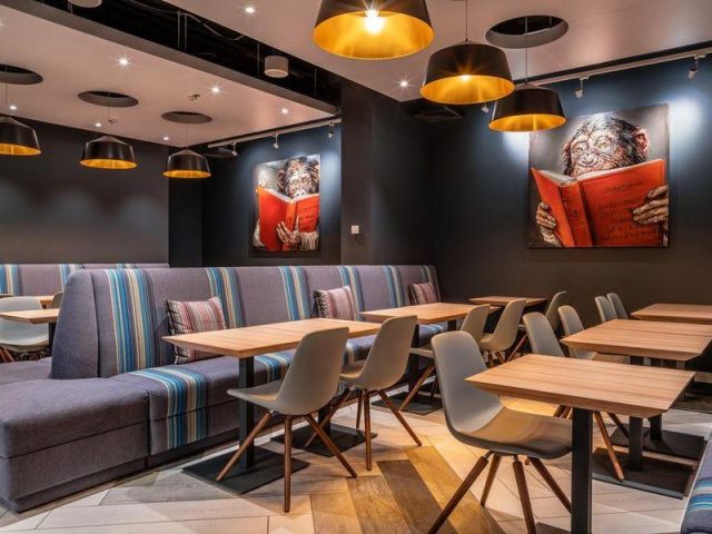 Bar W XYZ | Esplanadna St, 17