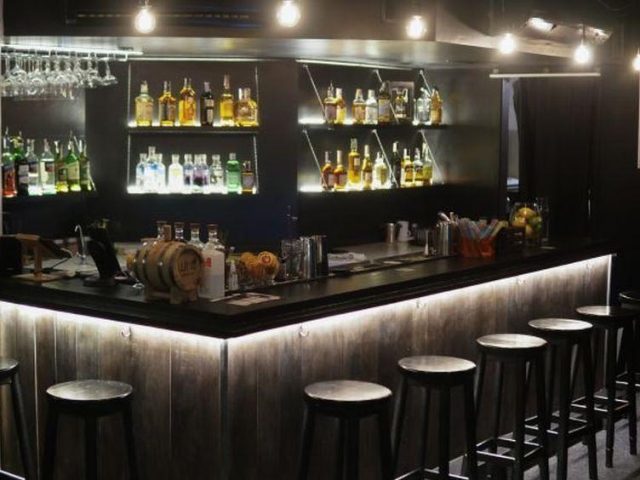Бар Why Cocktail Bar | просп. Володимира Івасюка, 24