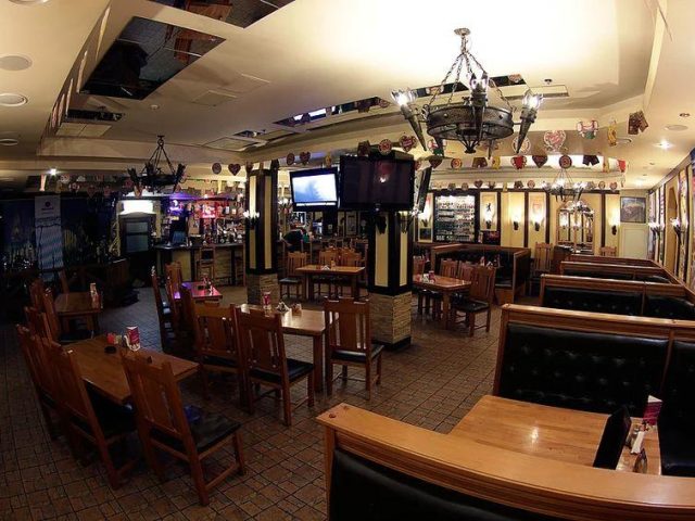 Pub Zer Hut | Kyiv