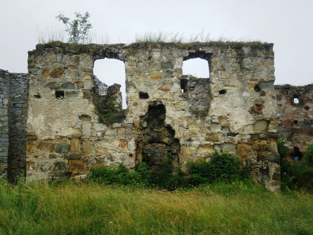 Pnivskyi zamok