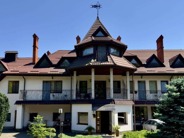 Hotel no-vidpochynkovyi kompleks «Troianda Karpat», Karpaty
