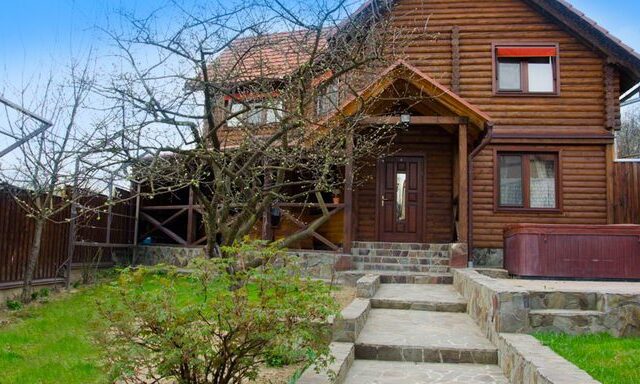 Cottage «Liubava», Poliana