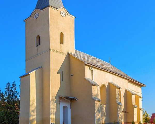 Ozernyi zamok (ruiny), s . Dyida
