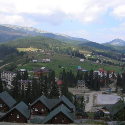 Гірськолижний курорт Буковель