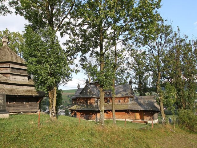 Церковь Вознесіння Господня (Струківська) та дзвіниця, Ясиня