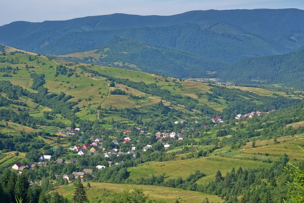 Гора Маковиця, Міжгір