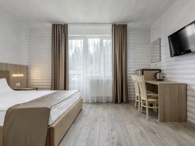 Hotel Milli & Jon, Polianytsia