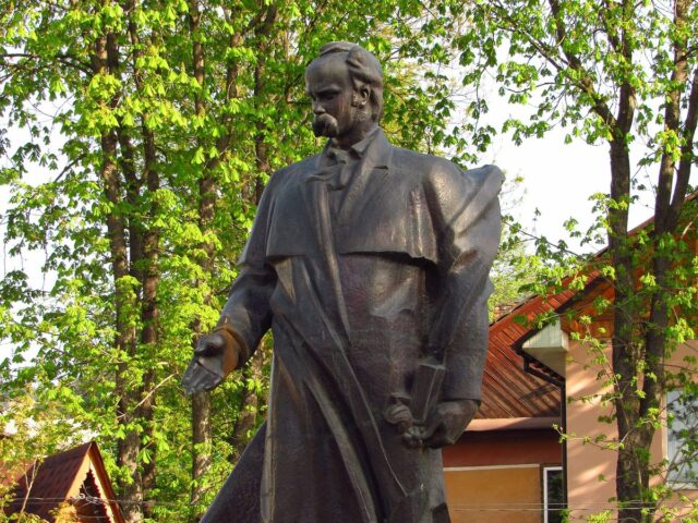 Оглядова вежа (Верховина)