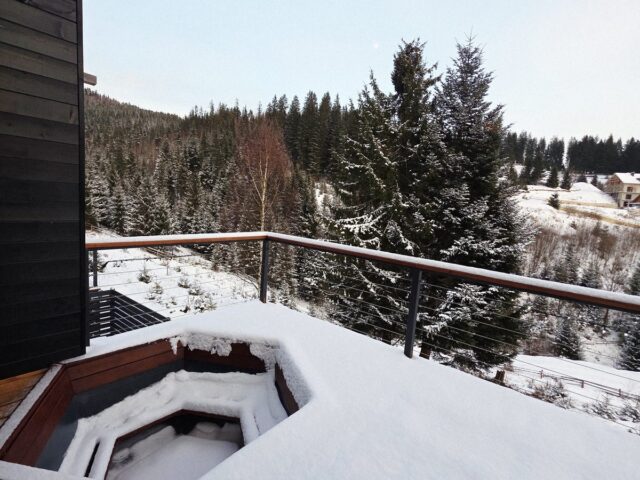 Комплекс котеджів «CoCo CHALET», Поляниця (Буковель) — фото 2