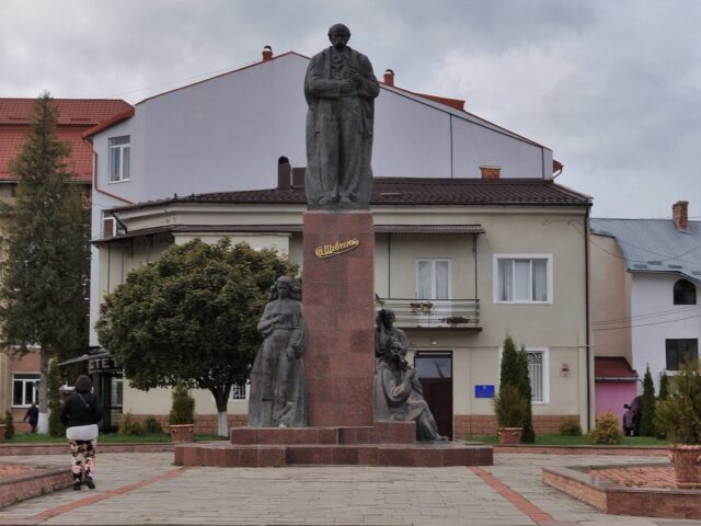 Церковь Воздвиження Чесного Хреста