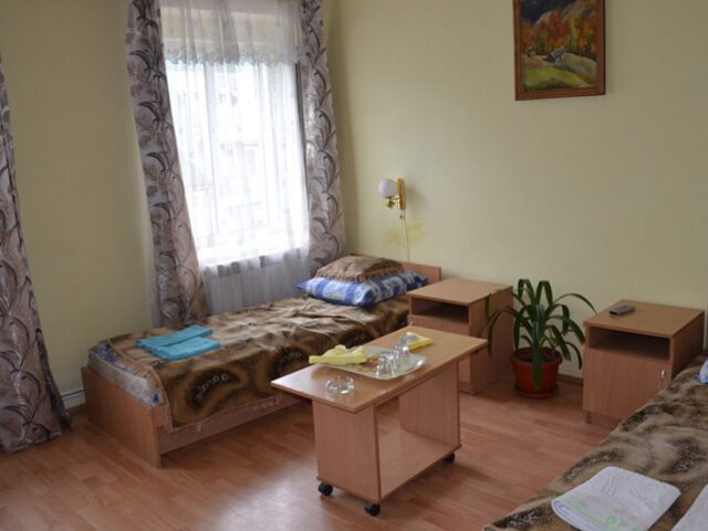 Hotel «Yevropa», Rakhiv