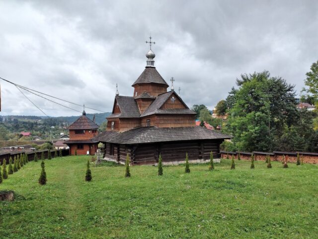 Церковь Різдва Богородиці — фото 3