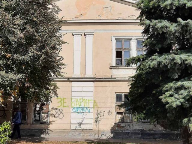 Замок Потоцьких, Івано-Франківськ — фото 3