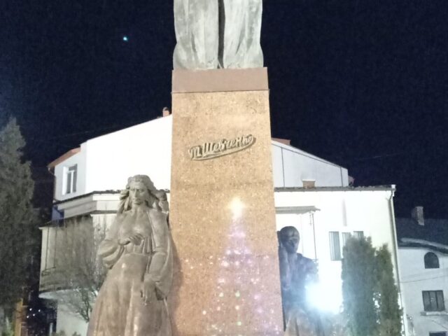 Церковь Воздвиження Чесного Хреста