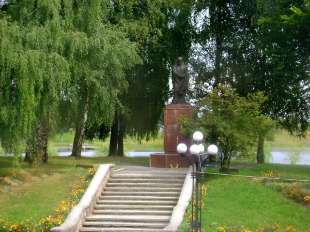 Пам’ятник борцям за українську державу, Долина — фото 4