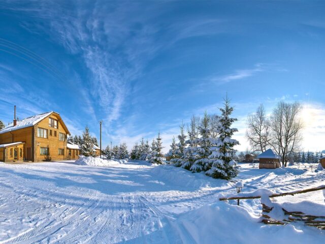Guest house “Kniazhyi Hrad”, Kniazhdvir