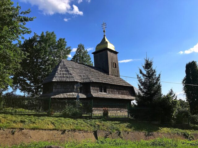 Church Sv. Velykomuchenyka Dmytra, Olkhovytsia
