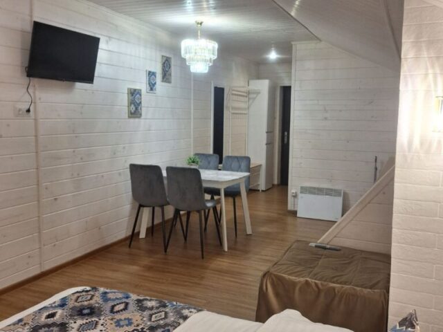 Guest house «Sontsedar», Skhidnytsia
