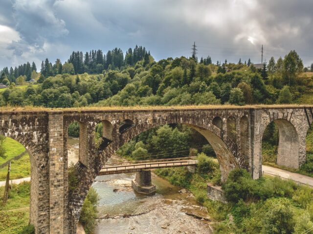 Mist Viaduk u Vorokhti