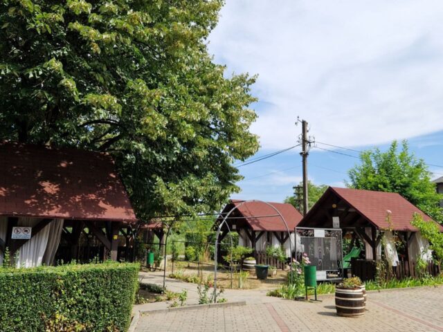 Hotel «Helikon», Berehovo
