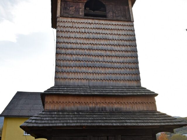 Church Sv. Dukha ta dzvinytsia, Volovets