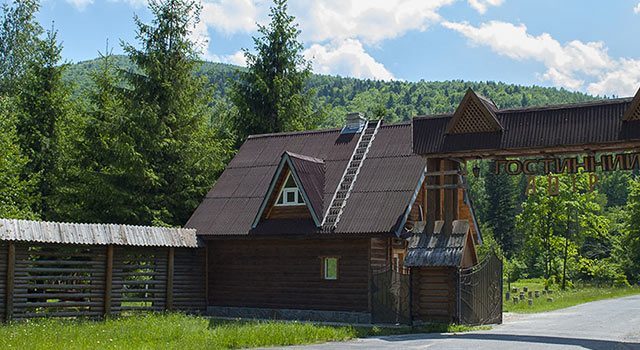 Чаны в гостинному дворі “Колиба”, с. Шевченково — фото 6