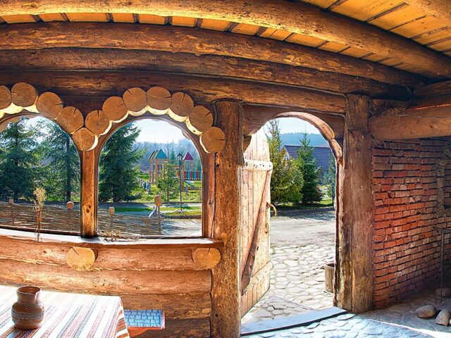 Guest house “Kniazhyi Hrad”, Kniazhdvir